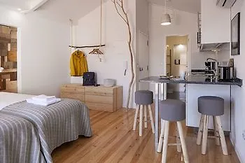 Bairro Studio Apartment - By Lu Holidays Lisbon